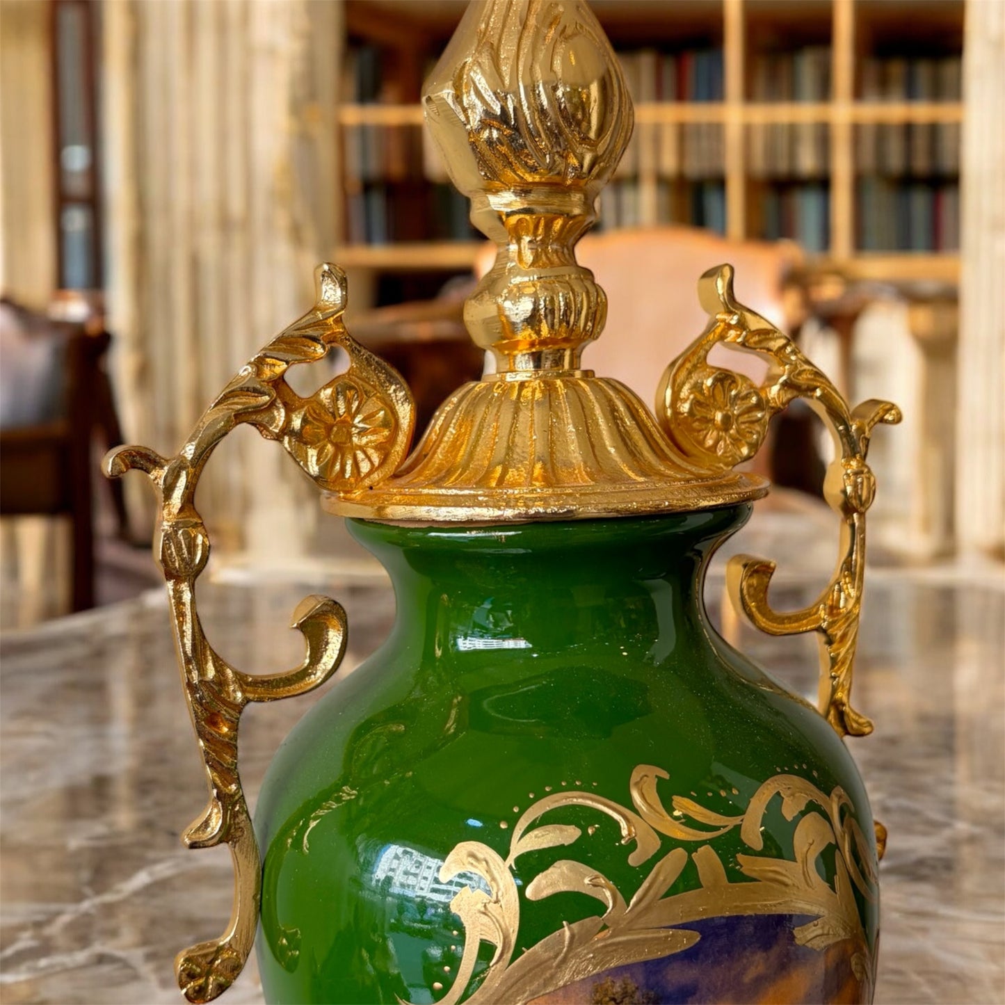Gold-Plated Imperial Table Lamp: The Emerald Landscape