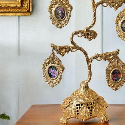 Gold-Plated Ancestry Tree Frame: The Royal Keepsake